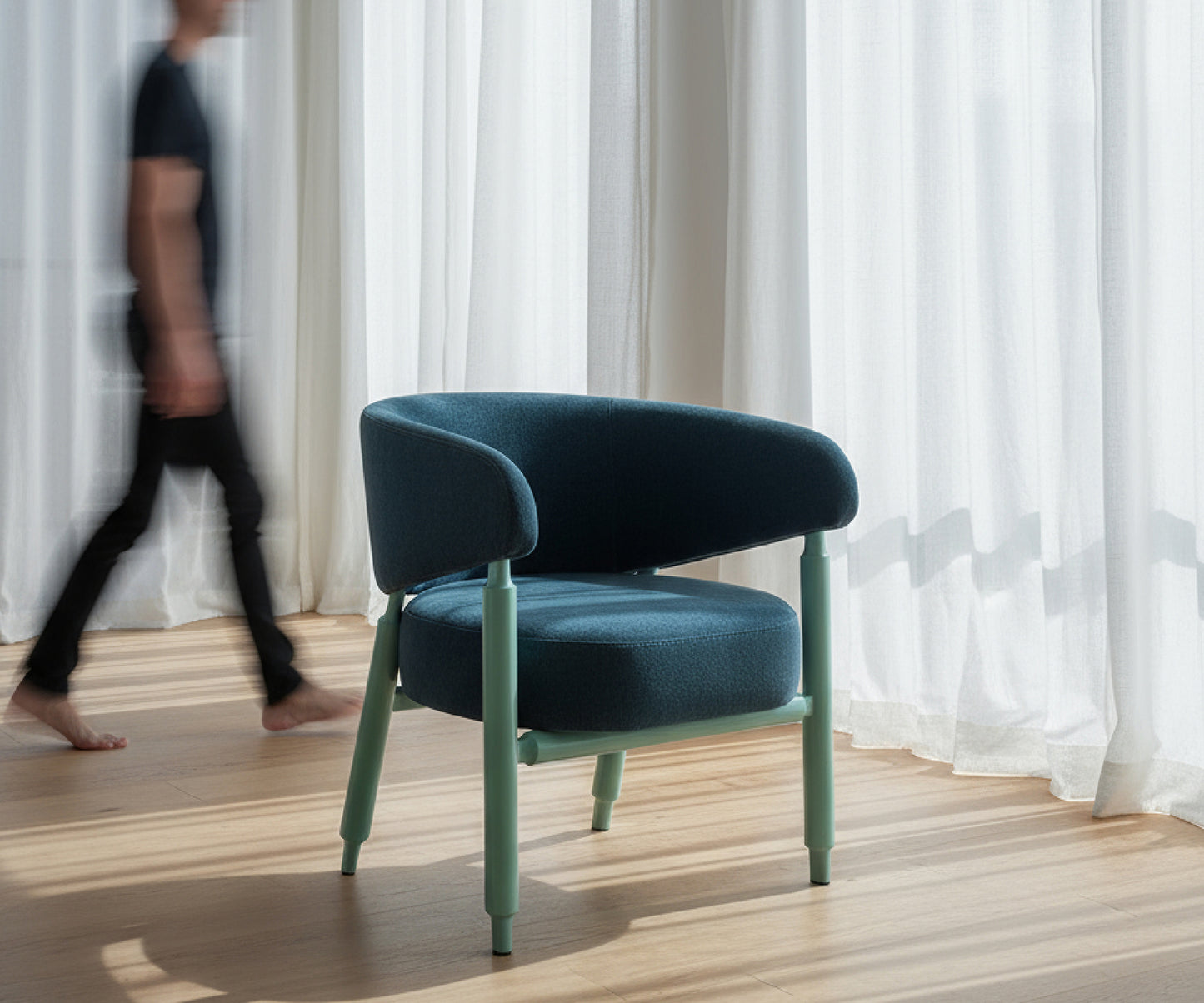 Arc Lounge Chair, Aqua