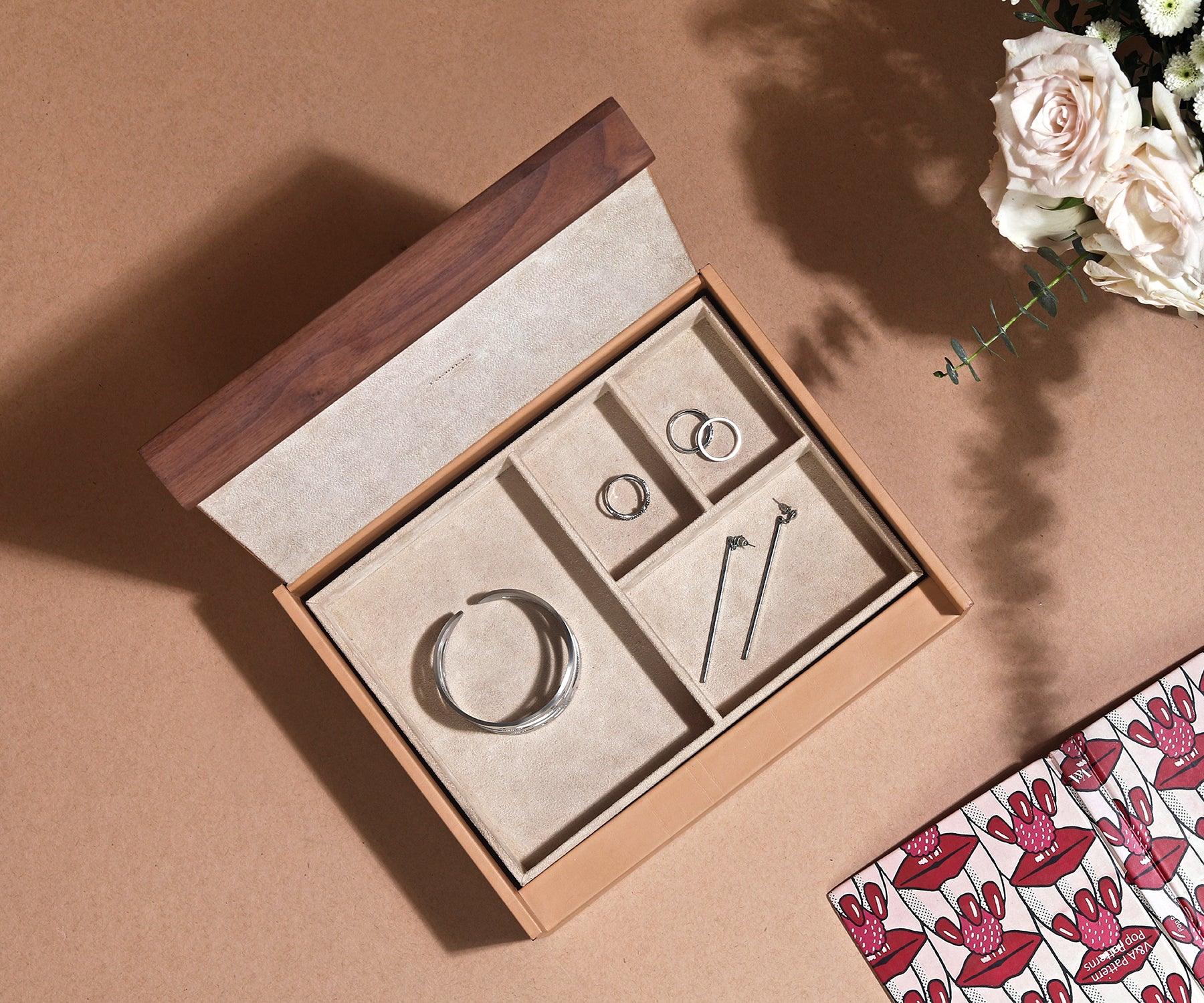 Buy Nude Tino Jewellery Box - Perfect Jewllery Box - Taamaa