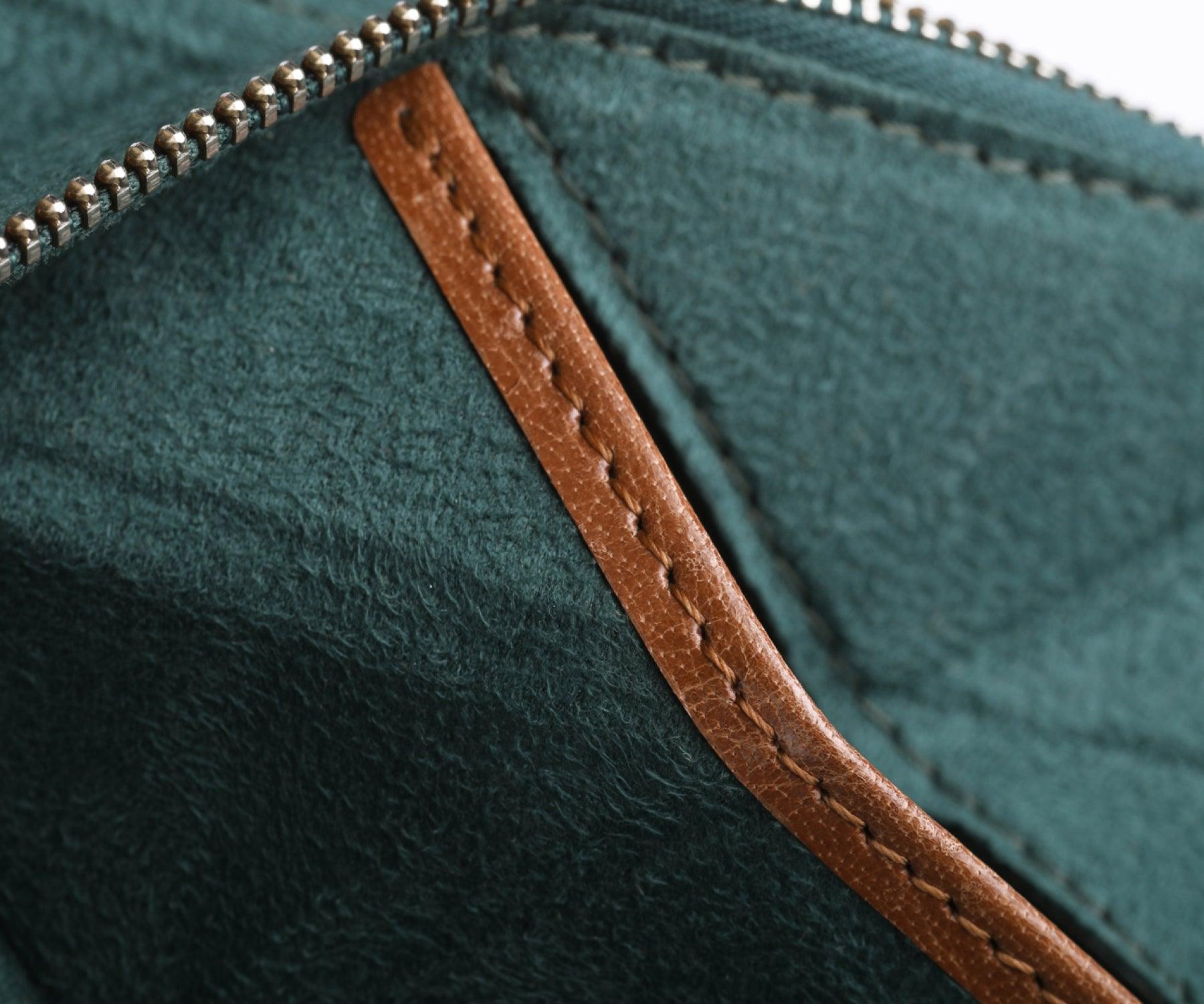 Buy Trigon Small Green Sleeve Bag - Additional Outer Pocket - Taamaa
