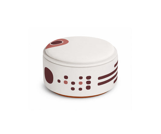 Eyo Pouffe, Rust